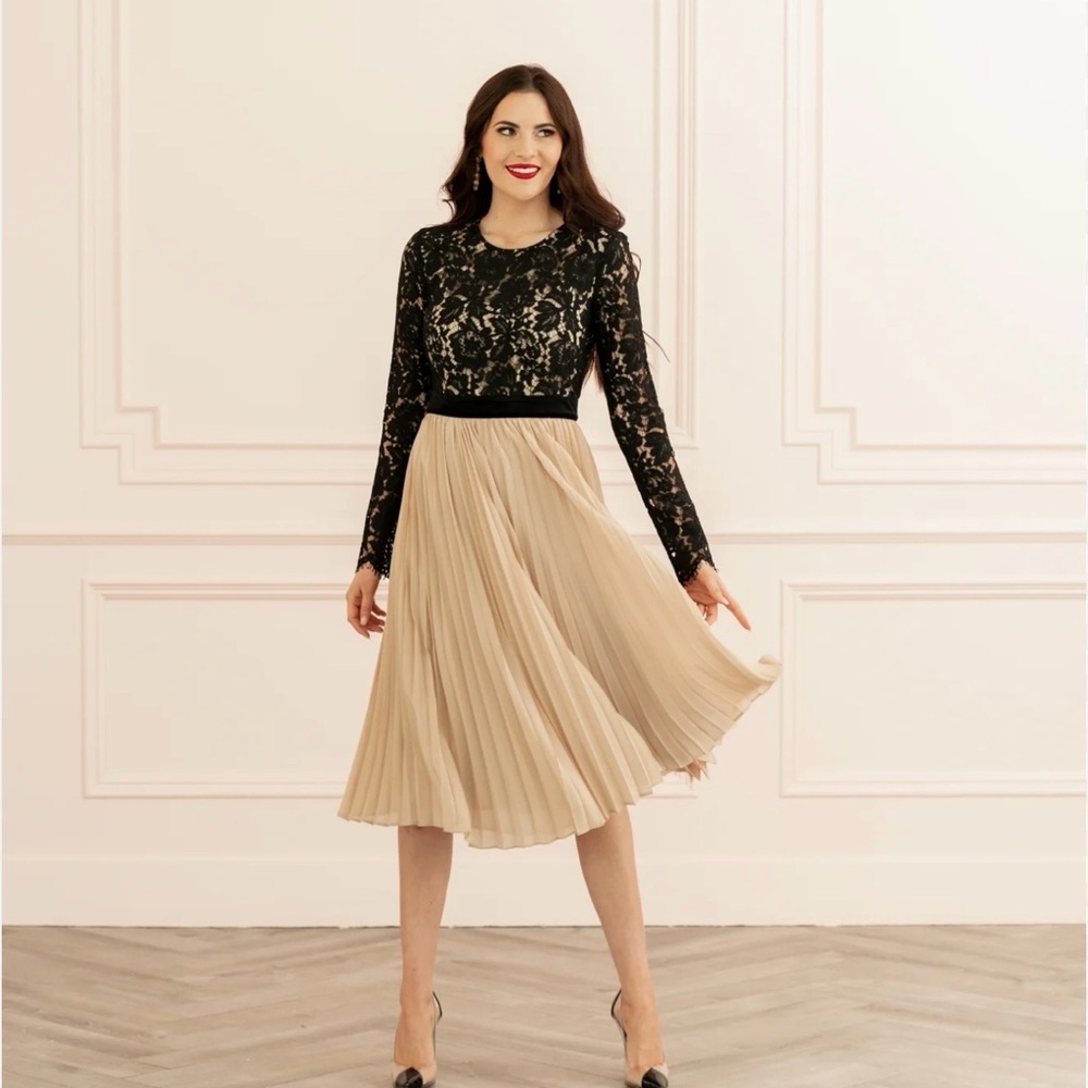 Rachel Parcell Black and Tan Lace Midi Dress